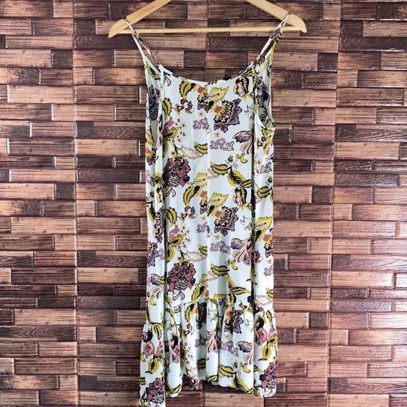 J For Justify Medium Cream with floral print dress - Picture 3 of 9